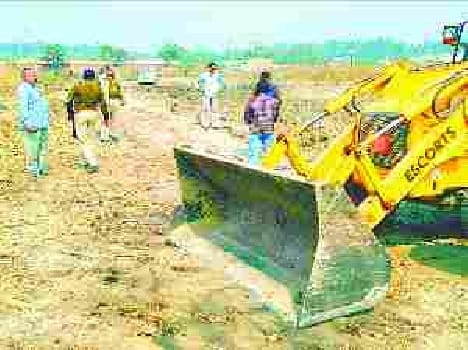 Jcb seized.